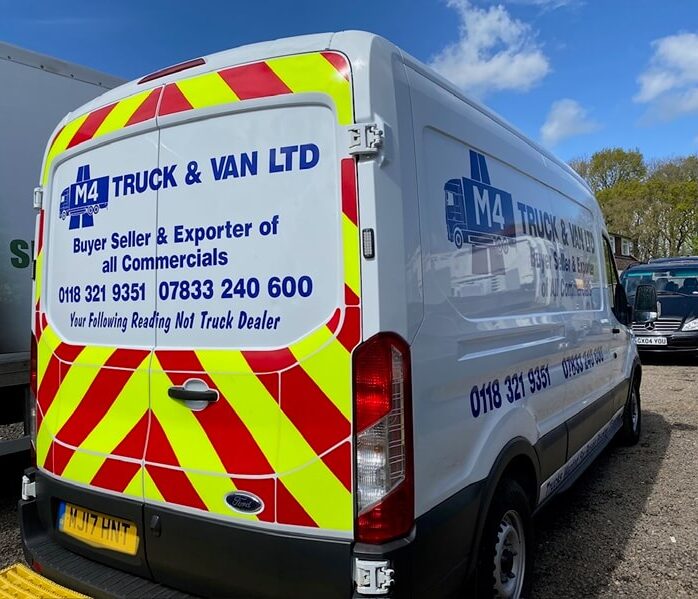 Graphics4U van wrap signage